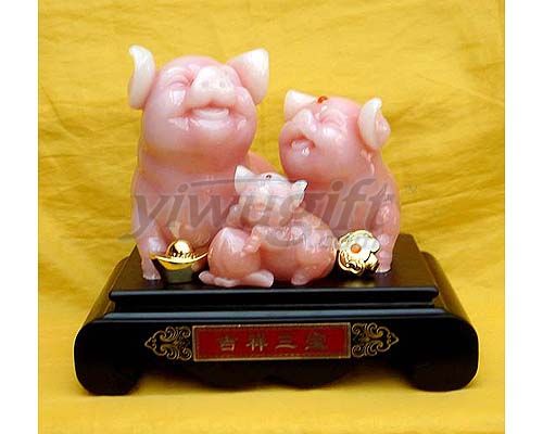Propitious pigs, picture