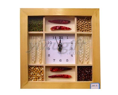 Traditional craft clock, picture
