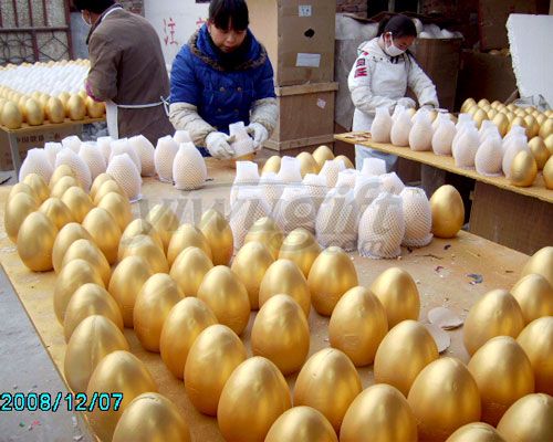 Golden eggs, picture